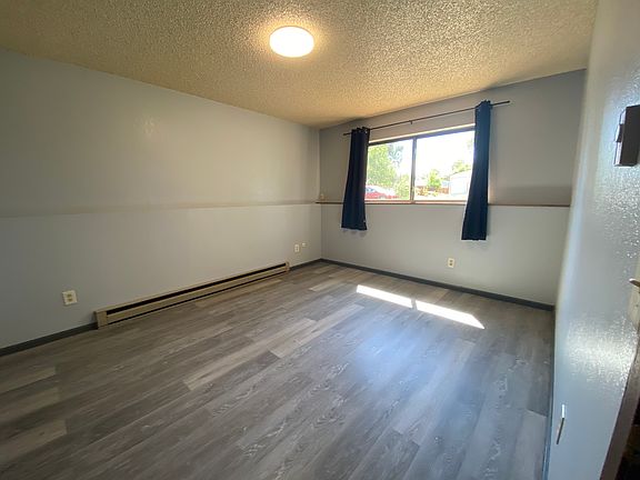 4th image of 515 Howard Ave #4