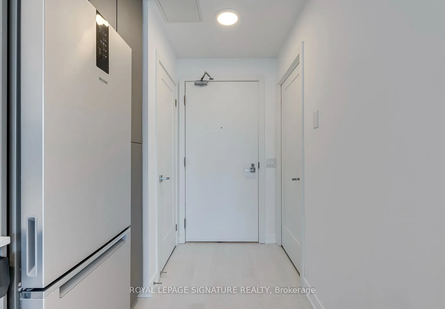 Studio, $1,600 — Photo 2