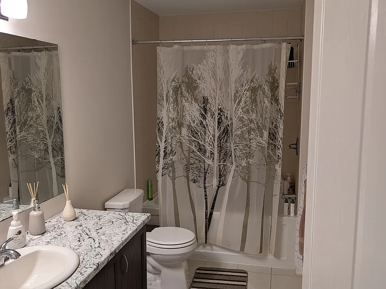 3230 Harvester Cres — Photo 12