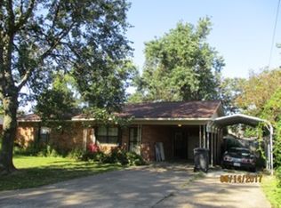 206 SW Larkspur Dr, Walnut Ridge, AR 72476