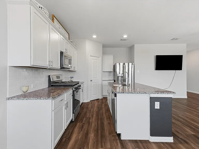 2137 Whispering Sage Blvd — Photo 10