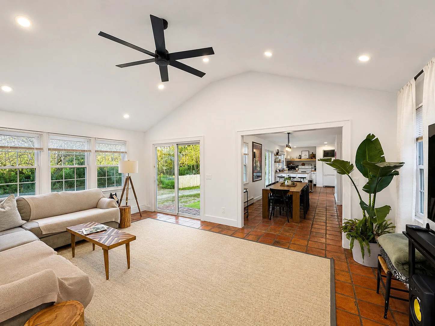 Charming Sag Harbor retreat — Photo 3