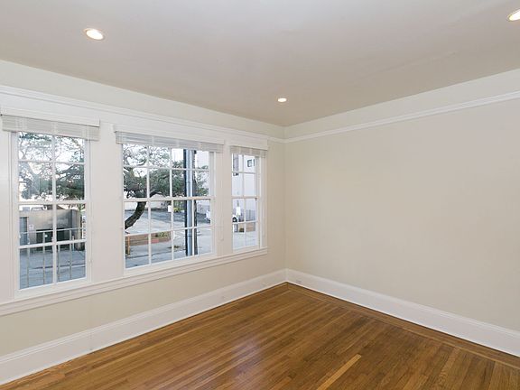 3rd image of 325 9th Ave APT 3