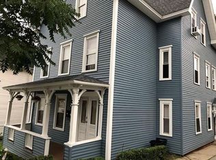 15 Jefferson St APT 3, Worcester, MA 01604