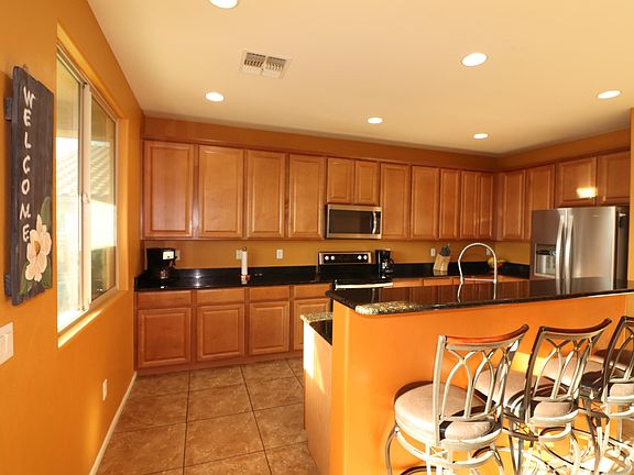 5th image of 12701 N Greenberry Dr