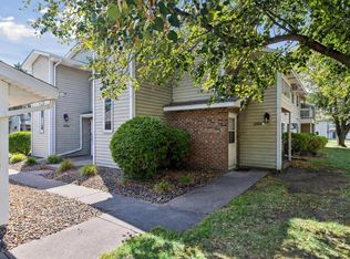 2466 Cobble Hill Alcove APT A, Saint Paul, MN 55125