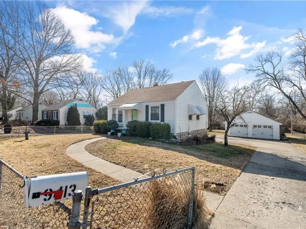 9413 E 68th Ter, Raytown, MO 64133