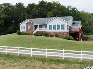 914 County Road 206, Bridgeport, AL 35740