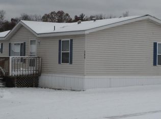 289 Iron Rdg, Oxford, MI 48371