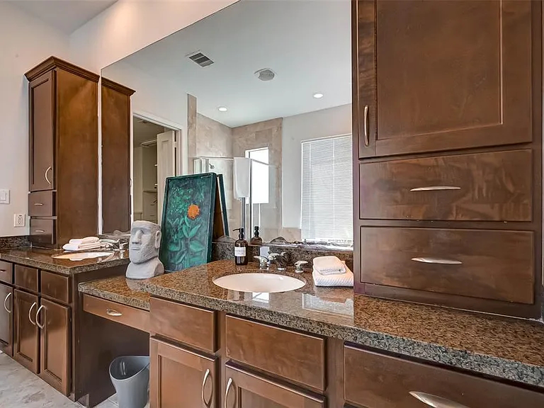5202 Rose St — Photo 23