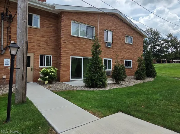 451 Tollis Pkwy APT 160C, Broadview Heights, OH 44147