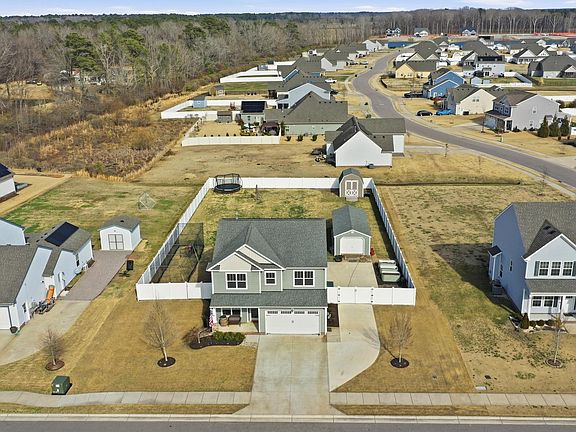 3rd image of 124 Parrish Point Ln Lot 7