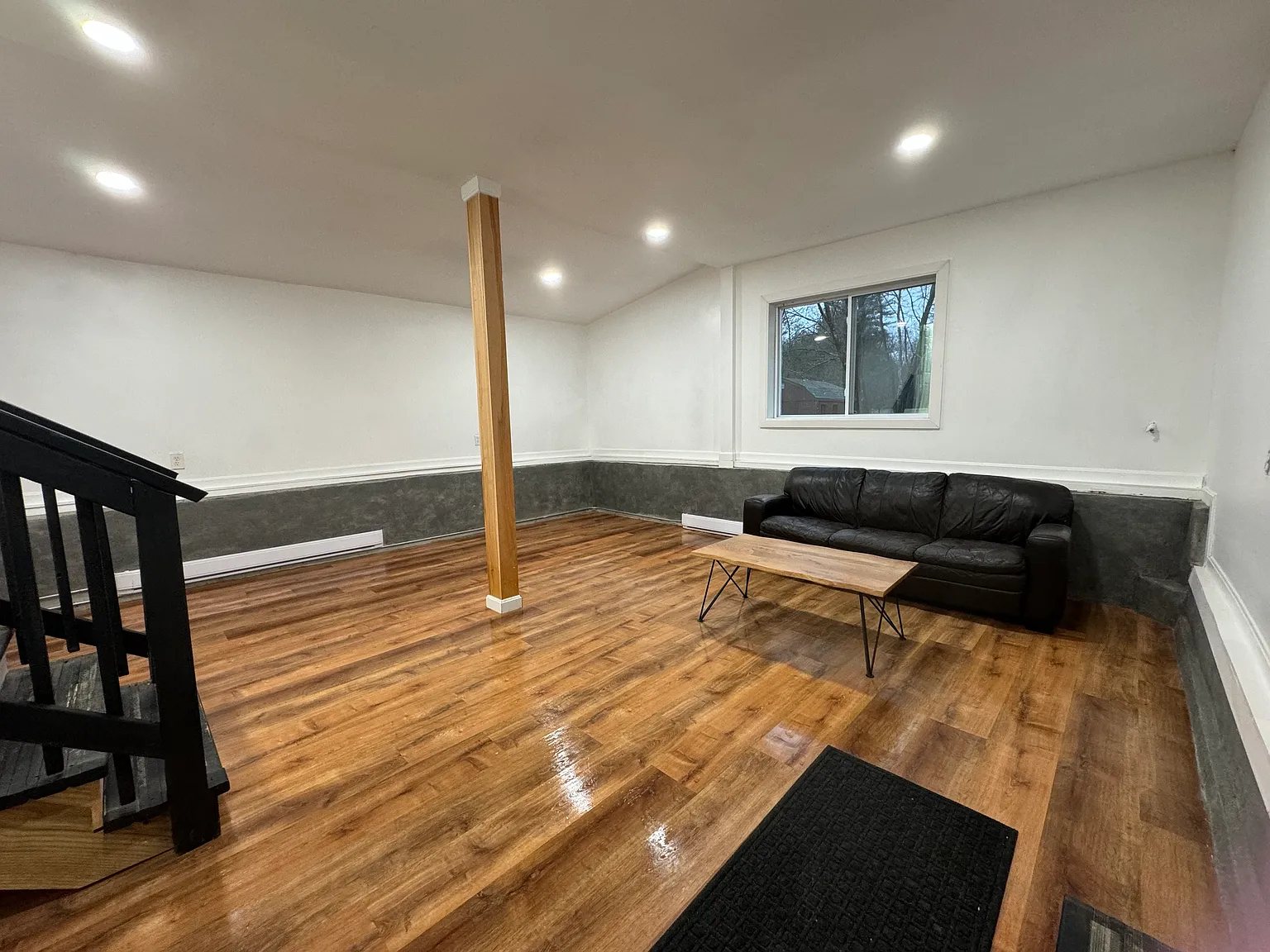 405 N Main St — Photo 2
