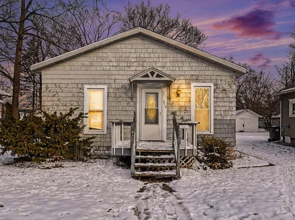 614 Maple Row, Elkhart, IN 46514