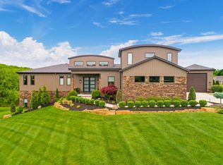 17311 Gambier Rd, Mount Vernon, OH 43050