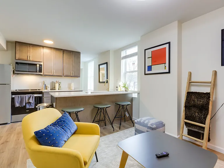 2900 Colerain Ave — Photo 15