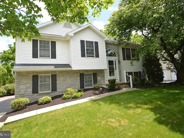 613 Mallard Dr, Manheim, PA 17545
