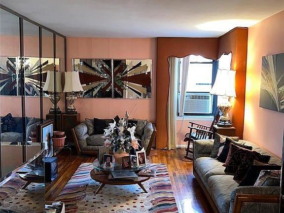 3rd image of 32-40 89th St APT 611