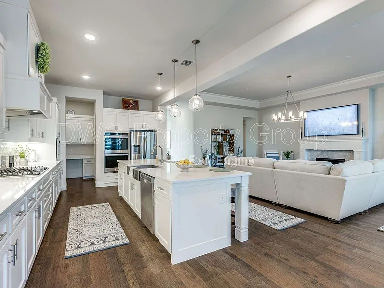 7009 Central Ct — Photo 4