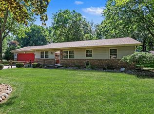 2530 Sierra Dr, Saginaw, MI 48609