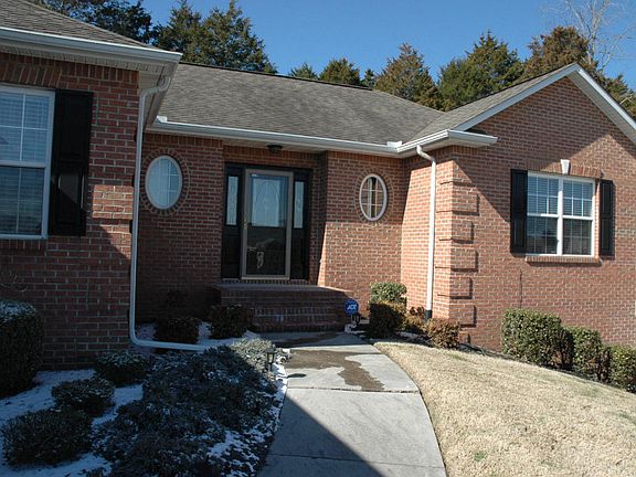 4th image of 3255 Whispering Oaks Dr