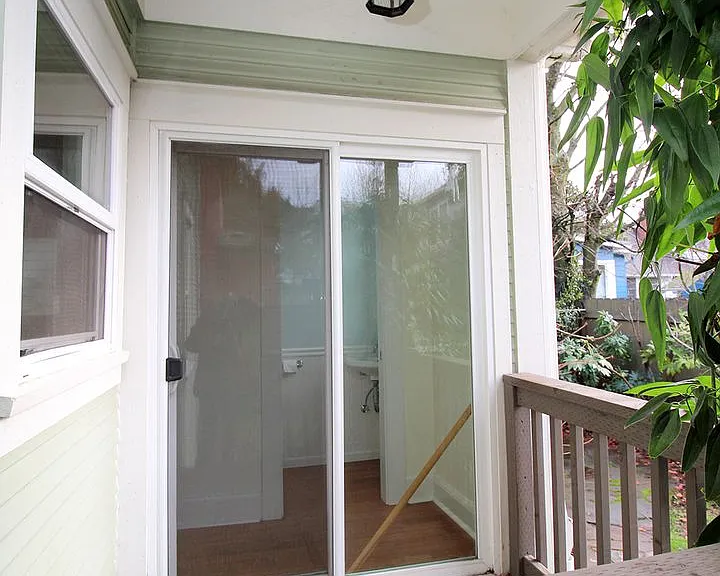 66 NE Skidmore St — Photo 32