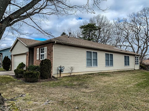 4th image of 1853 Buttonwood Ave
