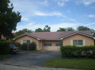 8515 NW 23rd Mnr #B, Pompano Beach, FL 33065