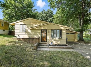 5118 NE 42nd St, Kansas City, MO 64117
