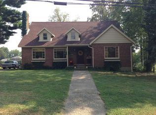 562 Highland Ave, Cambridge, OH 43725