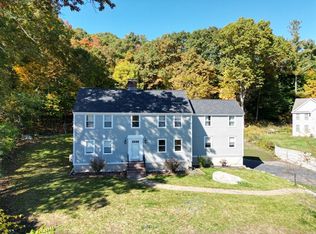 3 Lawton Ave, Westford, MA 01886
