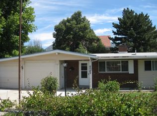 6069 S Lakeside Dr, Murray, UT 84121