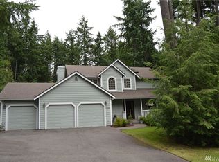 10545 Sirocco Cir NW, Silverdale, WA 98383