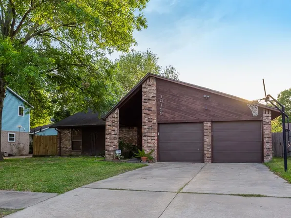 10123 Inwood Shadows St, Houston, TX 77088