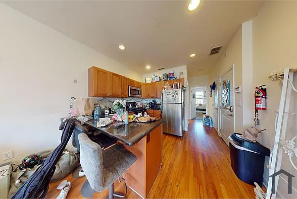 1705 Arlington St #B — Photo 19