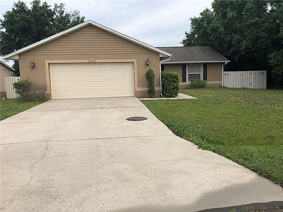 3rd image of 305 Clermont Dr