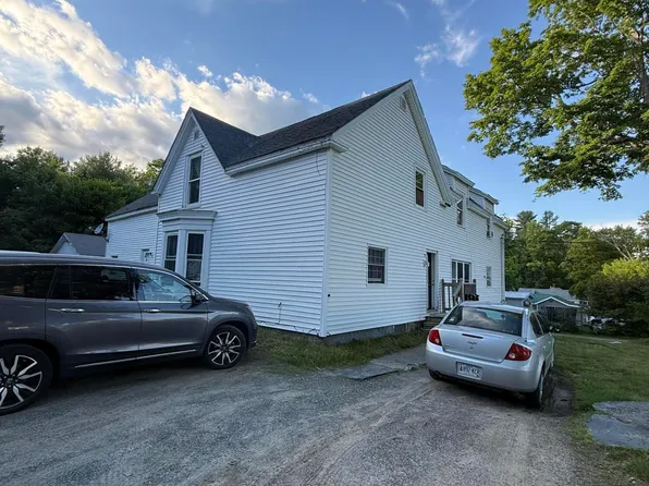 28 Pleasant Street, Milo, ME 04463