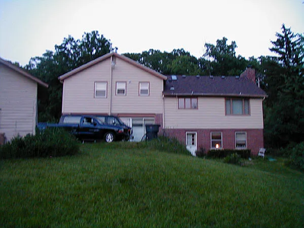 4 bed, 1450 sqft, $1,995 — Photo 2