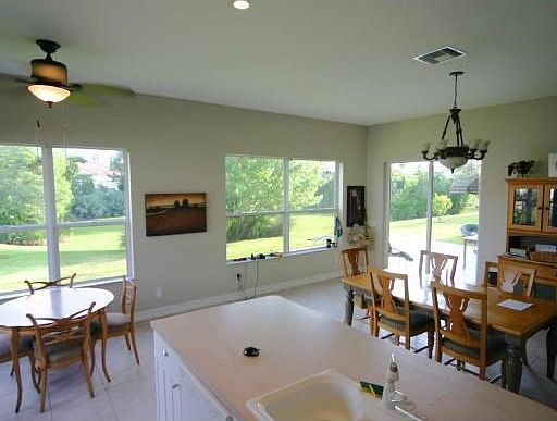 Large eat in kitchen