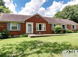 1004 Neelys Bend Rd, Madison, TN 37115