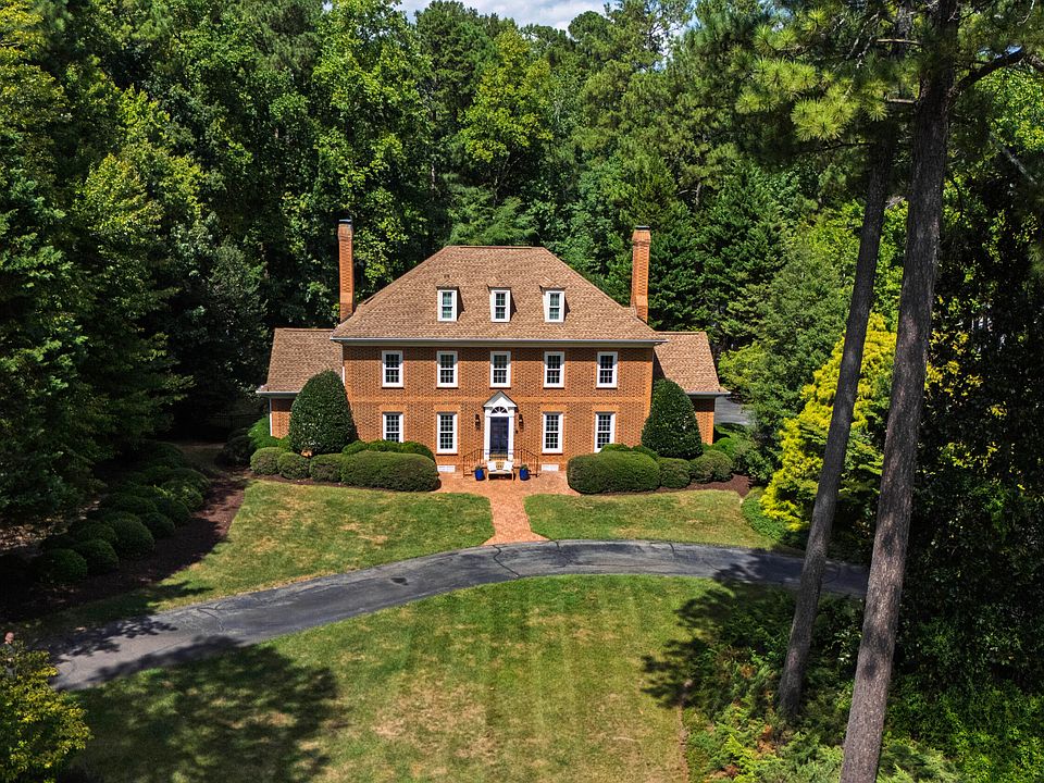 1st image of 1300 King Cross Ct