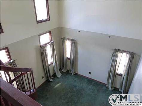 5th image of 1915 Red Cedar St