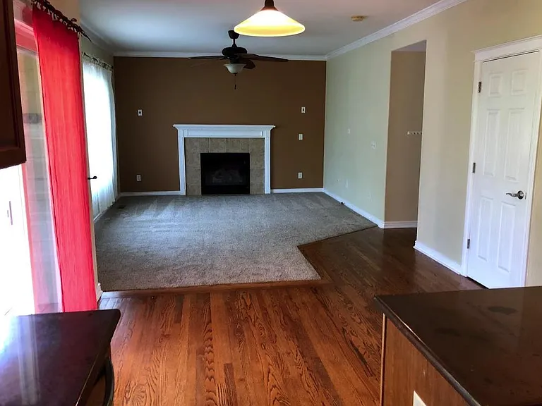 922 Sandstone Way — Photo 15