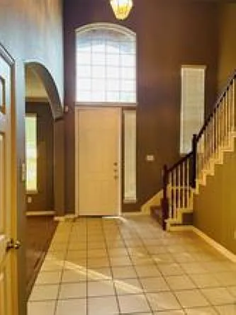 4520 White Rock Ln — Photo 3