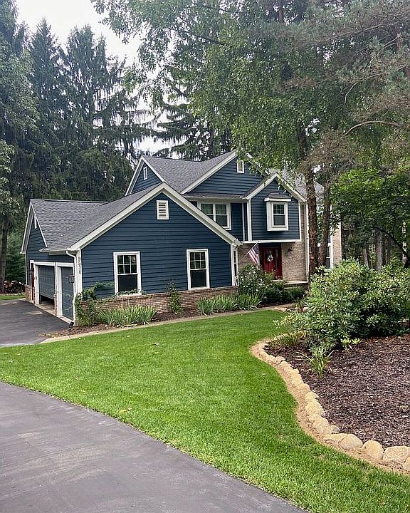 1st image of 9534 Rolling Greens Dr