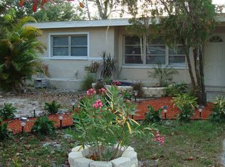 1406 Veronica S Shoemaker Blvd, Fort Myers, FL 33916