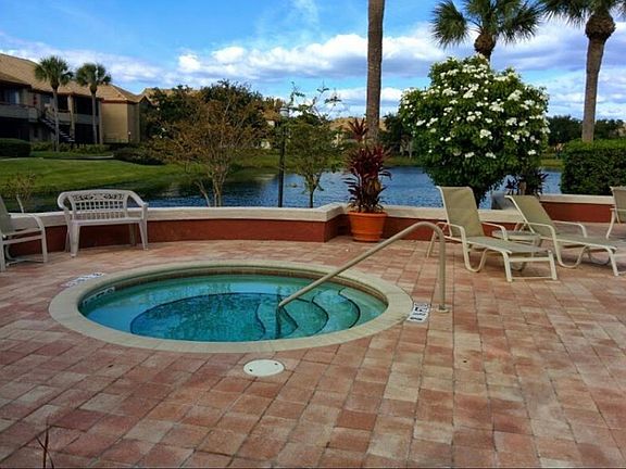 5th image of 10263 Gandy Blvd N APT 216