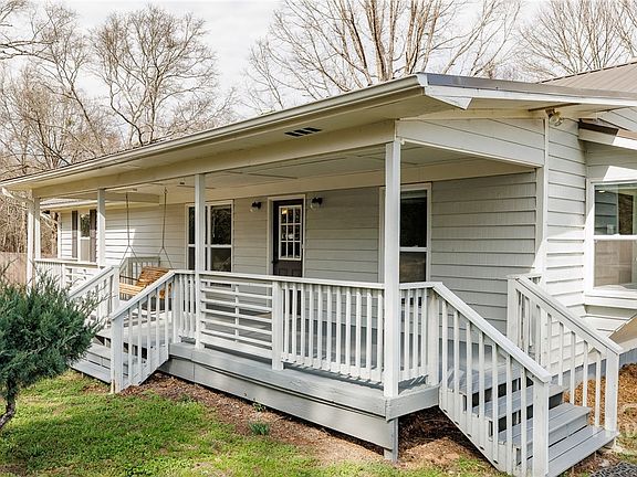 2nd image of 65 Lexington Carlton Road