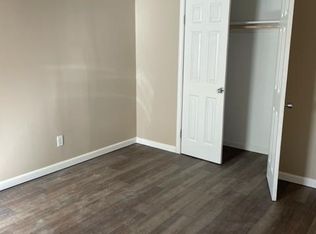 5421 S 20th St, Omaha, NE 68107