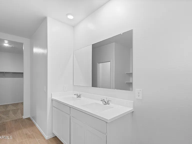 18351 W Hackamore Dr — Photo 30